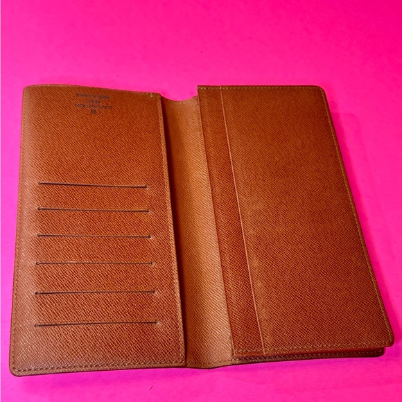 Louis Vuitton Brown Monogram clutch wallet - Picture 5 of 13